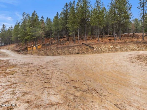 2972 Southfork Rdg Rd, Smelterville, ID 83868