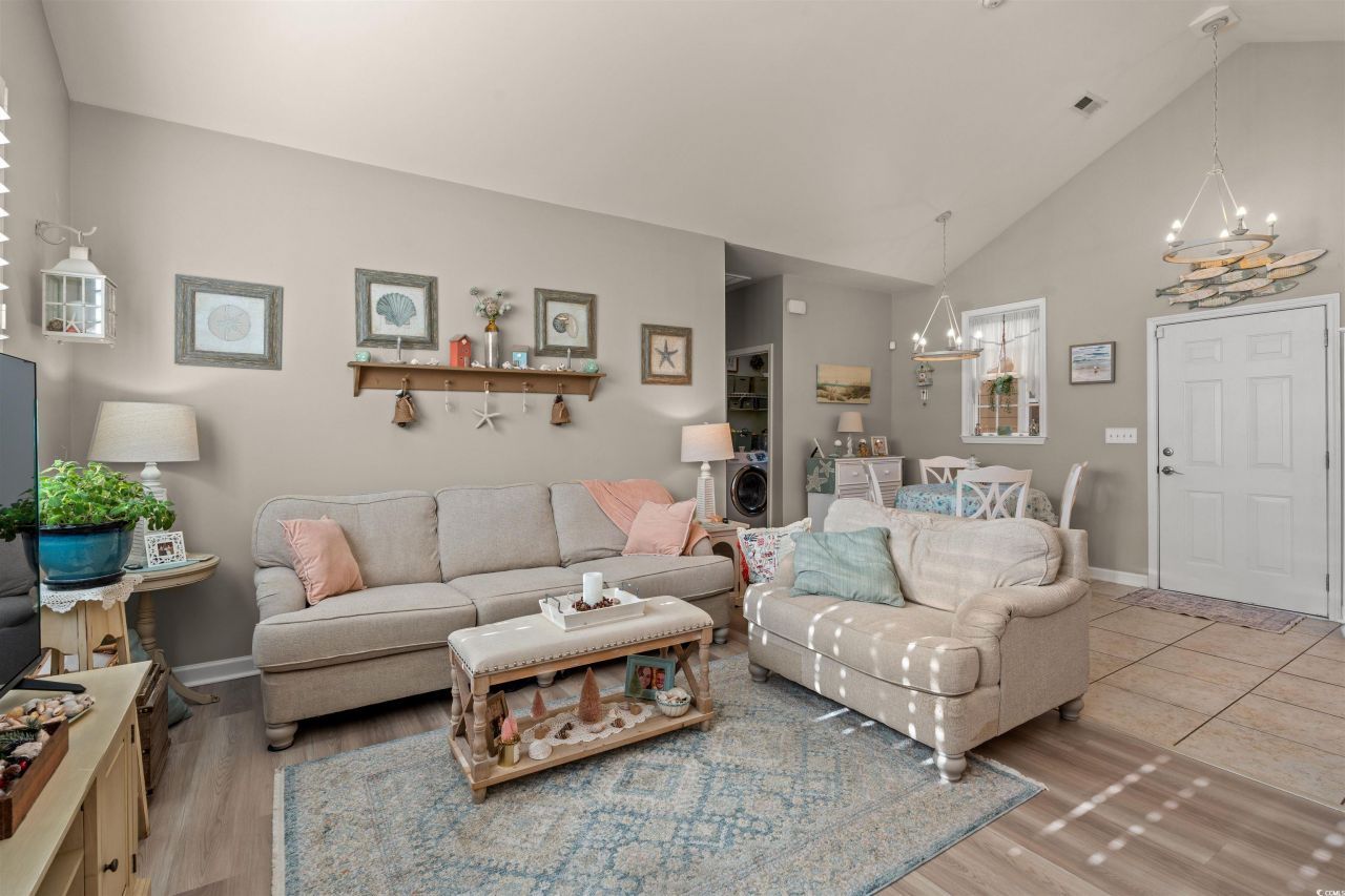 4343 Grande Harbour Blvd. Photo 5