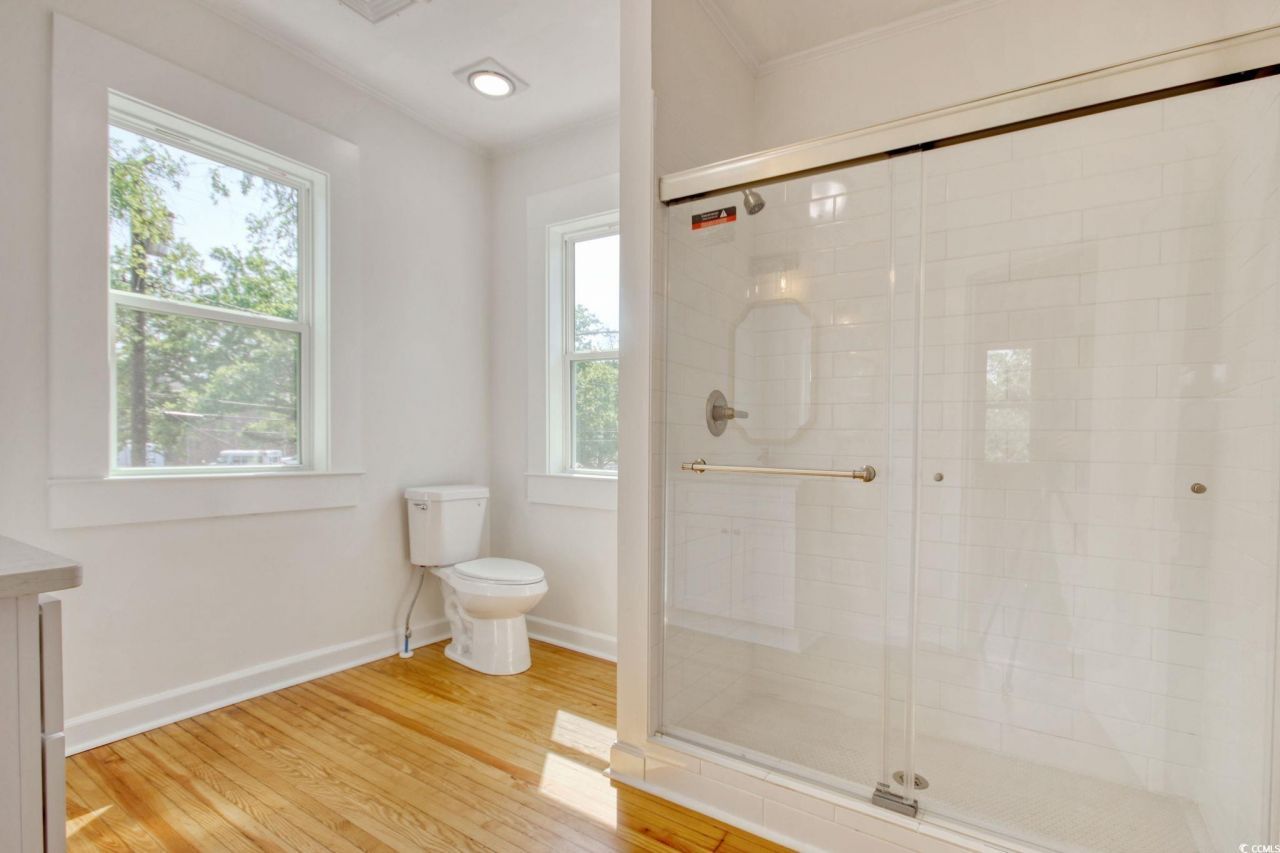 1209 Prince St. Photo 8