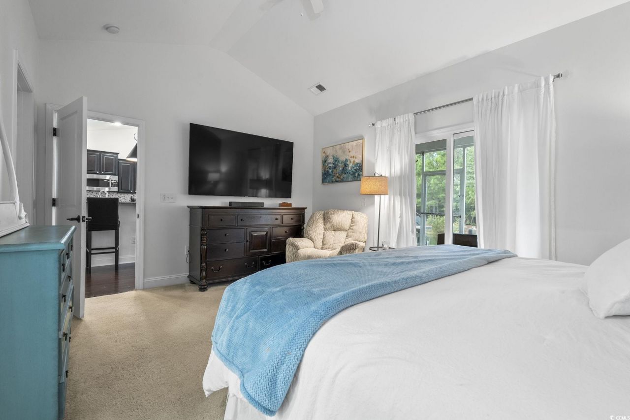 100 Parmelee Dr. Photo 23