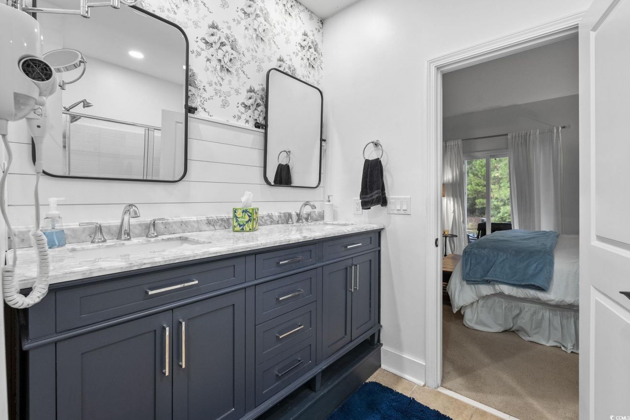 100 Parmelee Dr. Photo 24