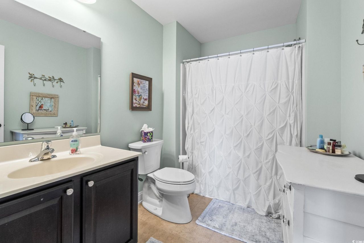 100 Parmelee Dr. Photo 9