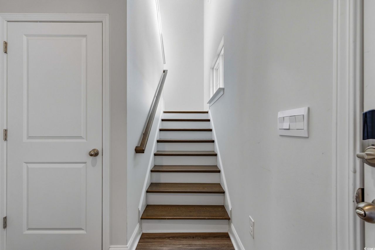 3083 Gillham Loop Photo 22