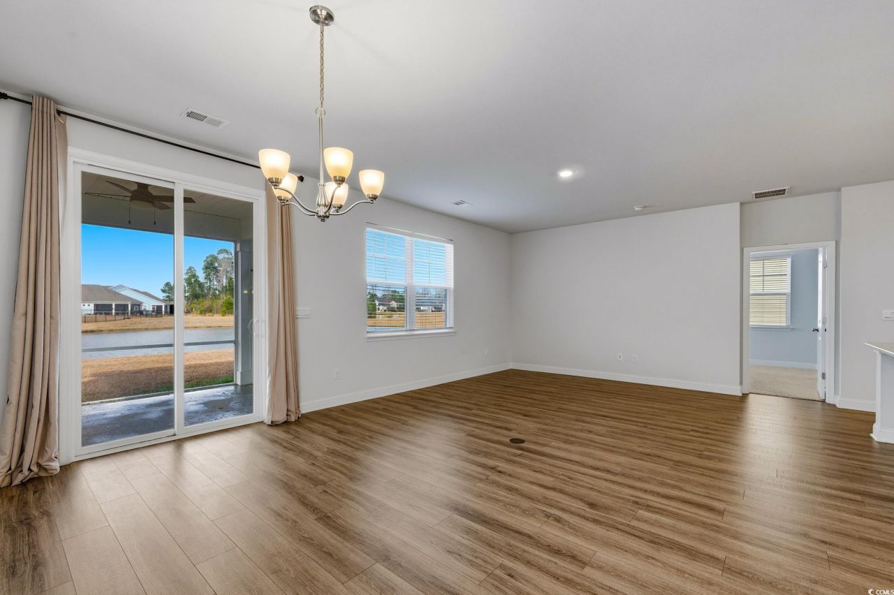 3083 Gillham Loop Photo 7