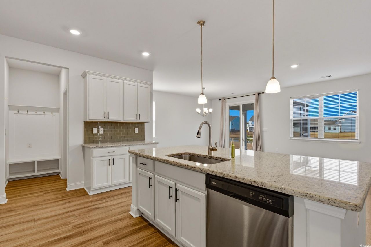 3083 Gillham Loop Photo 9