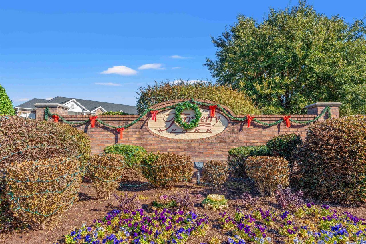 2005 Silvercrest Dr. Photo 32