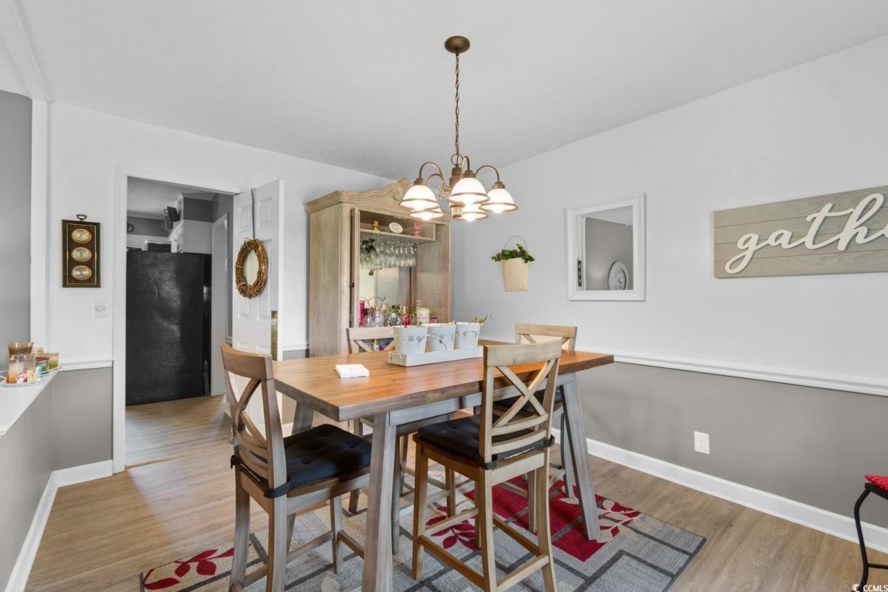 207 Green Lake Dr. Photo 10