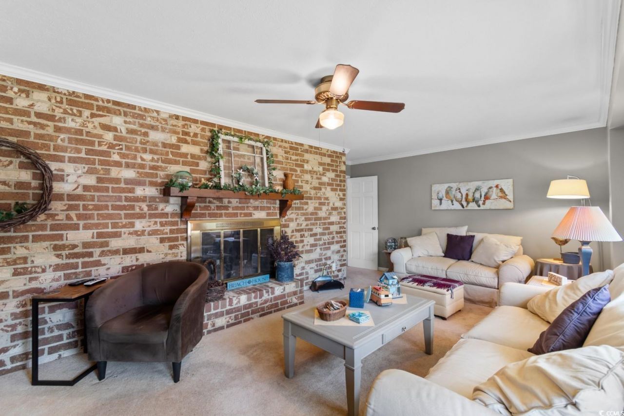 207 Green Lake Dr. Photo 15