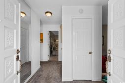 207 Green Lake Dr. photo 4