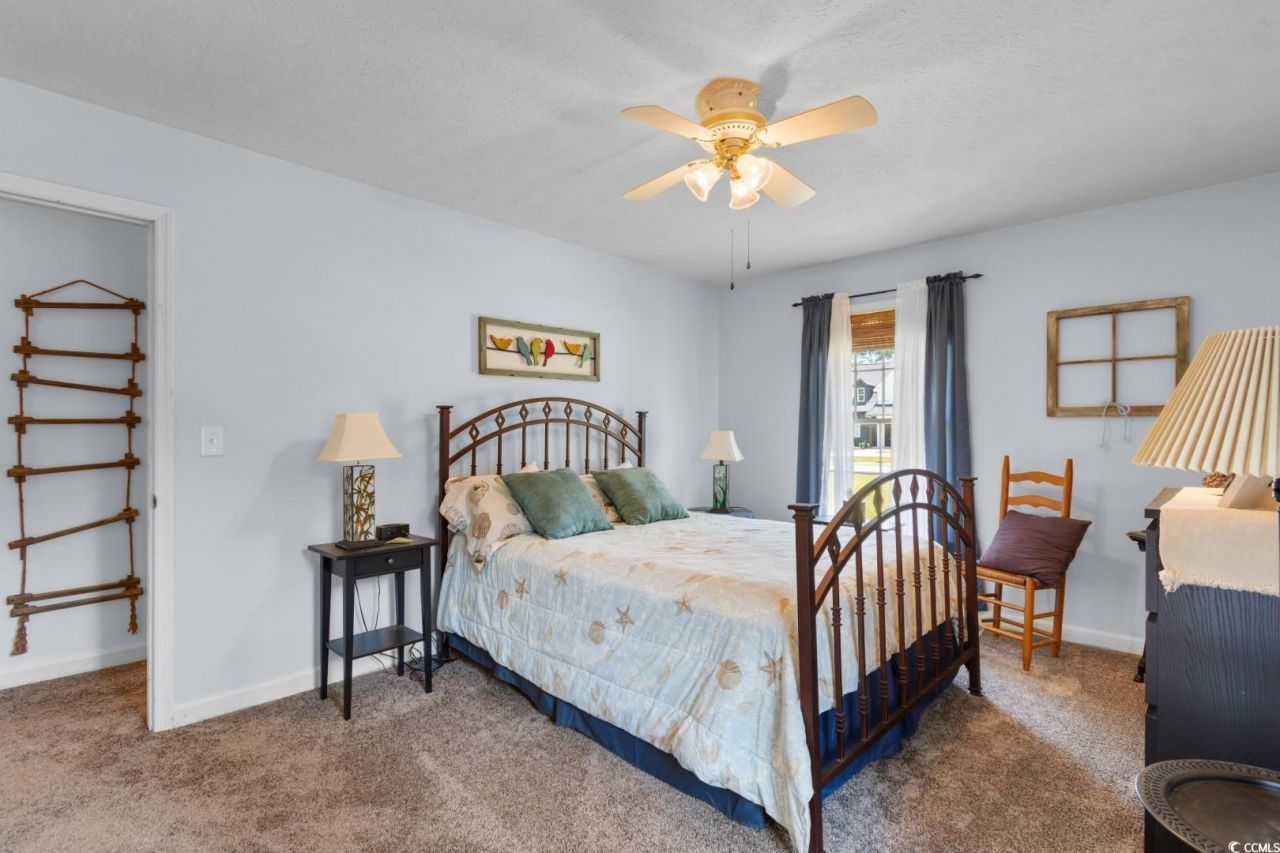 207 Green Lake Dr. Photo 24