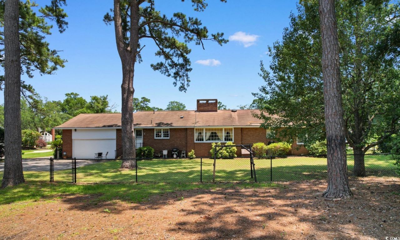 207 Green Lake Dr. Photo 33