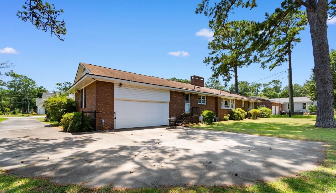 207 Green Lake Dr. Photo 35