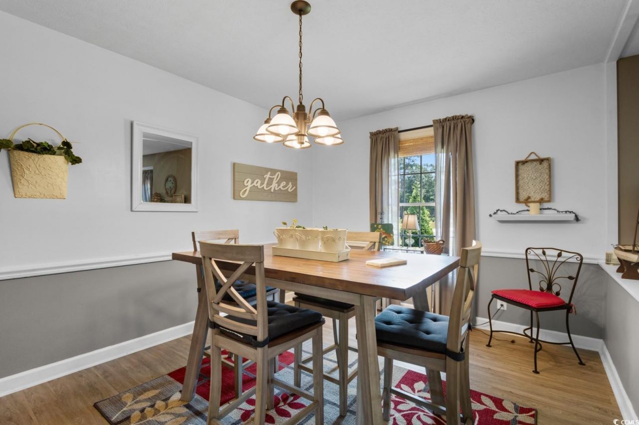 207 Green Lake Dr. Photo 9