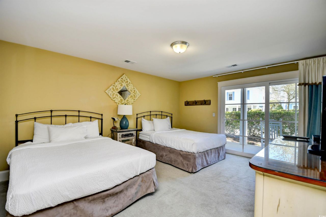 4850 Cantor Ct. Photo 6