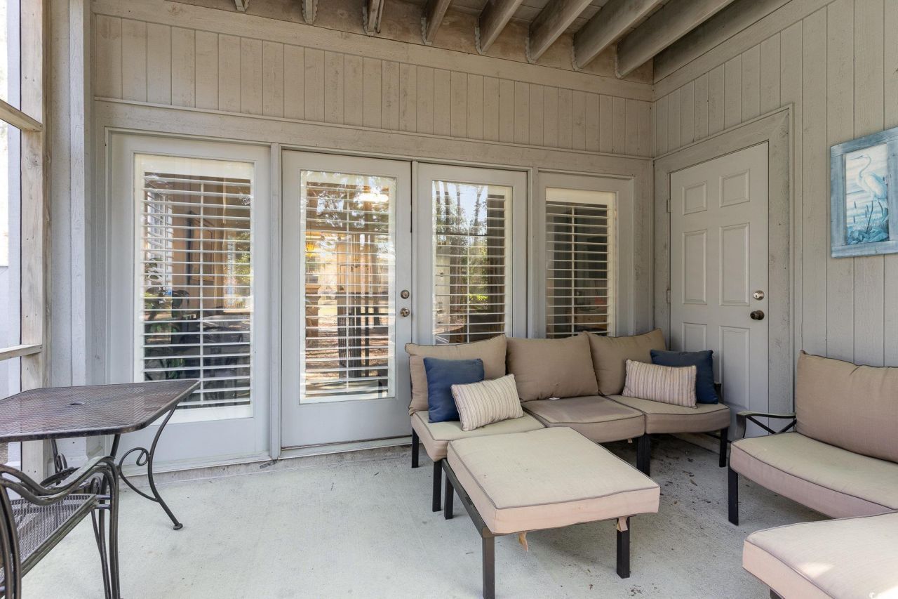 1221 Tidewater Dr. Photo 18