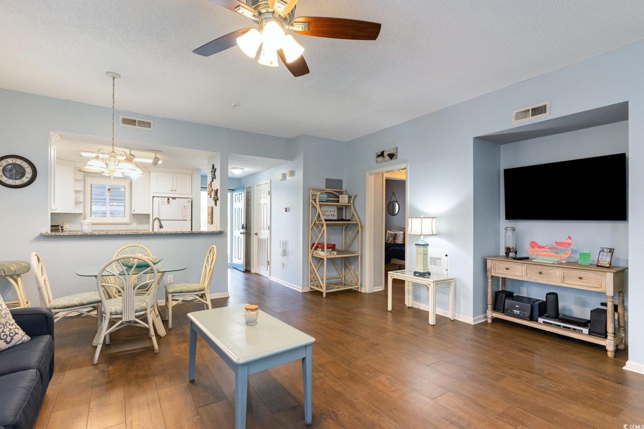 1221 Tidewater Dr. Photo 6