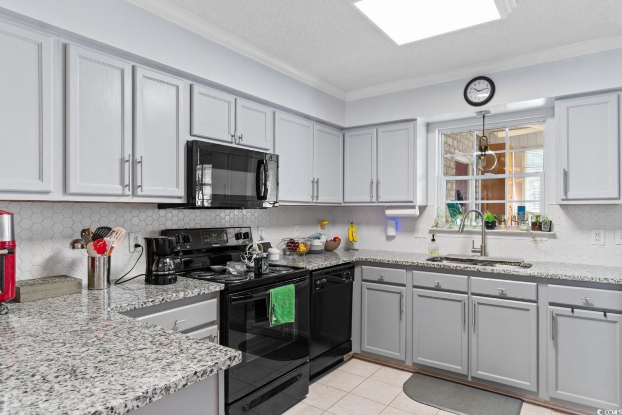 3904 Tybre Downs Circle Photo 7