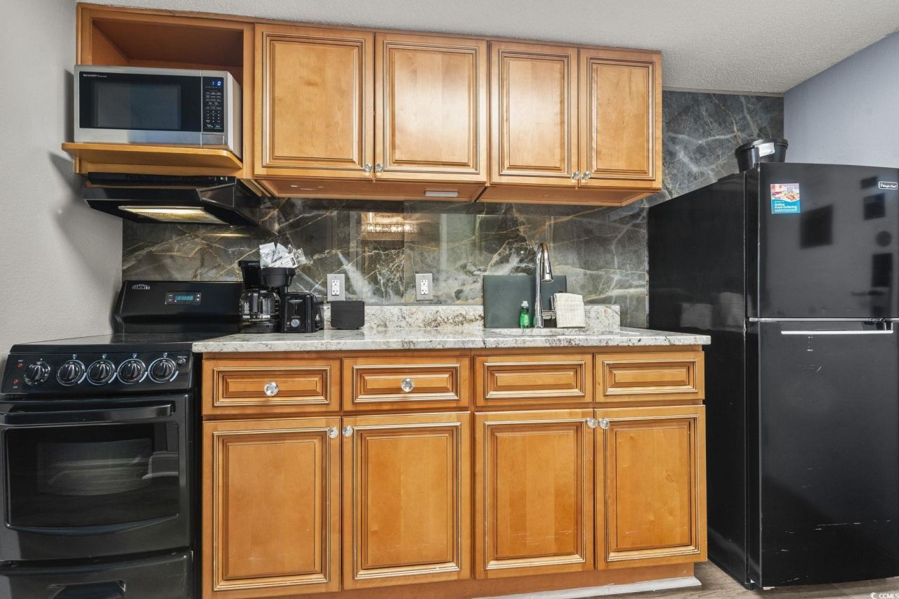 2311 S Ocean Blvd. Photo 19