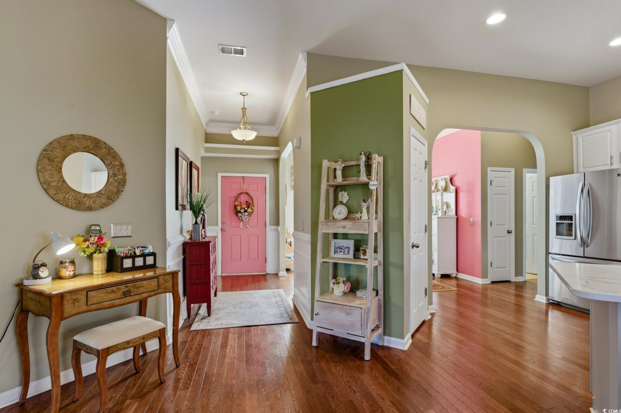 352 Highfield Loop Photo 10