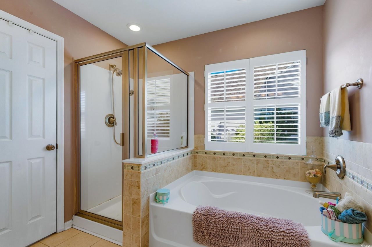 352 Highfield Loop Photo 22