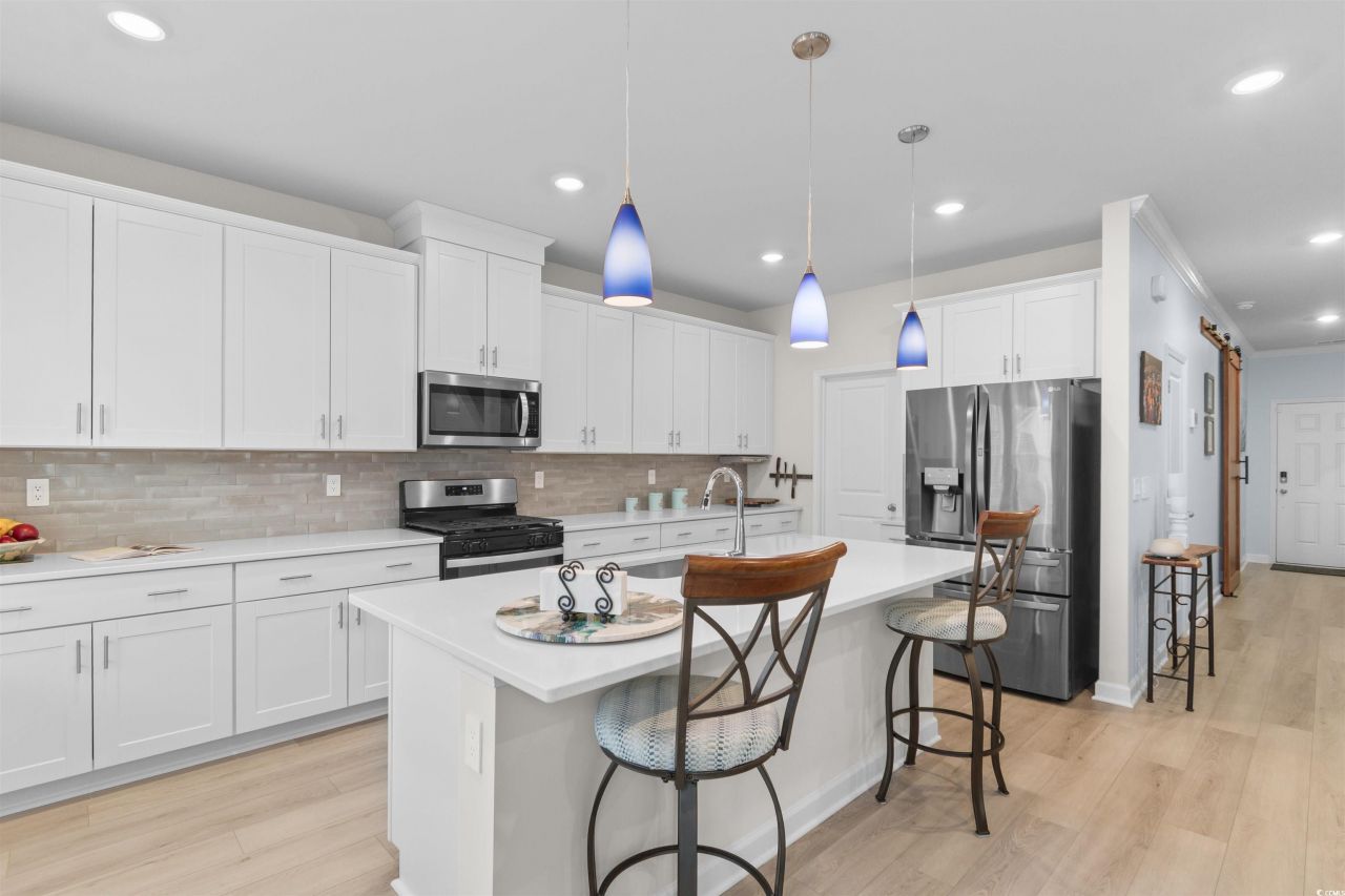 4059 Bayhill St. Photo 12