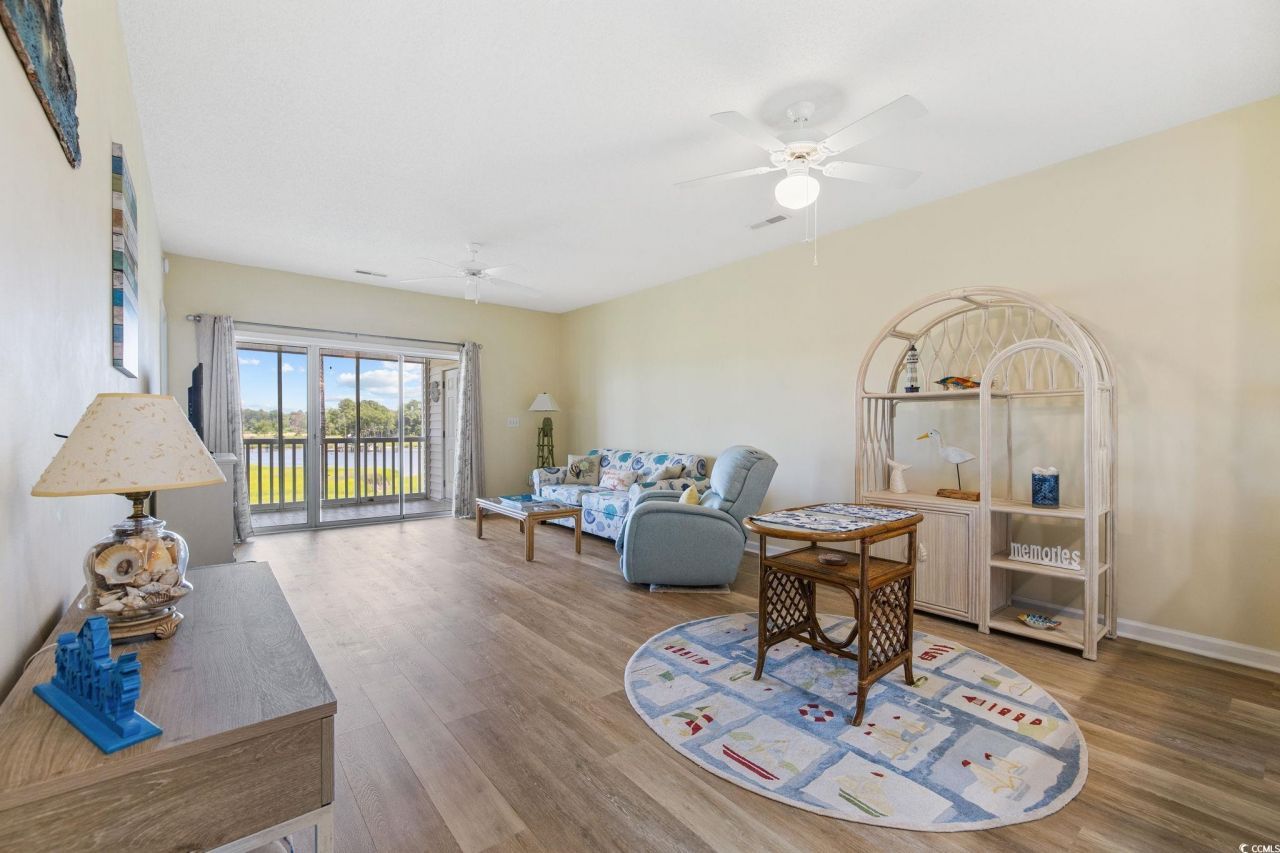 4430 Turtle Ln. Photo 15