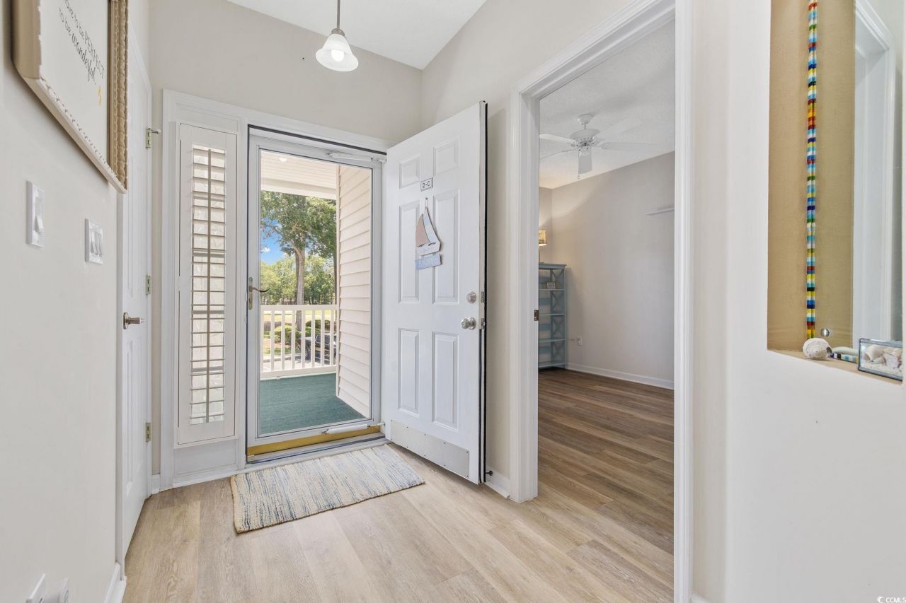 4430 Turtle Ln. Photo 6