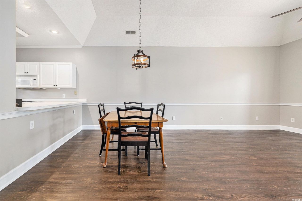 4271 Hibiscus Dr. Photo 10