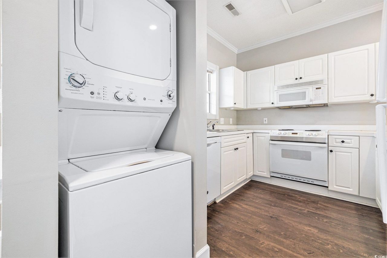 4271 Hibiscus Dr. Photo 14