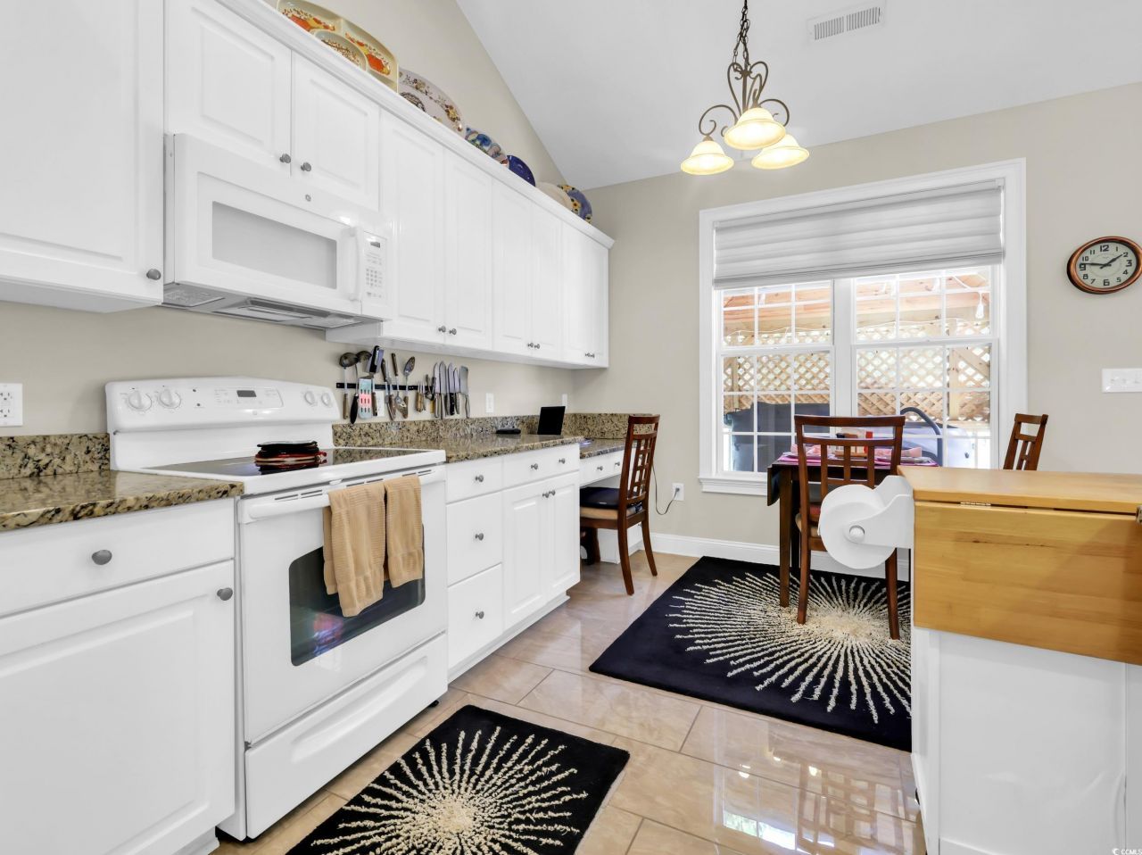 128 Cypress Estates Dr. Photo 6