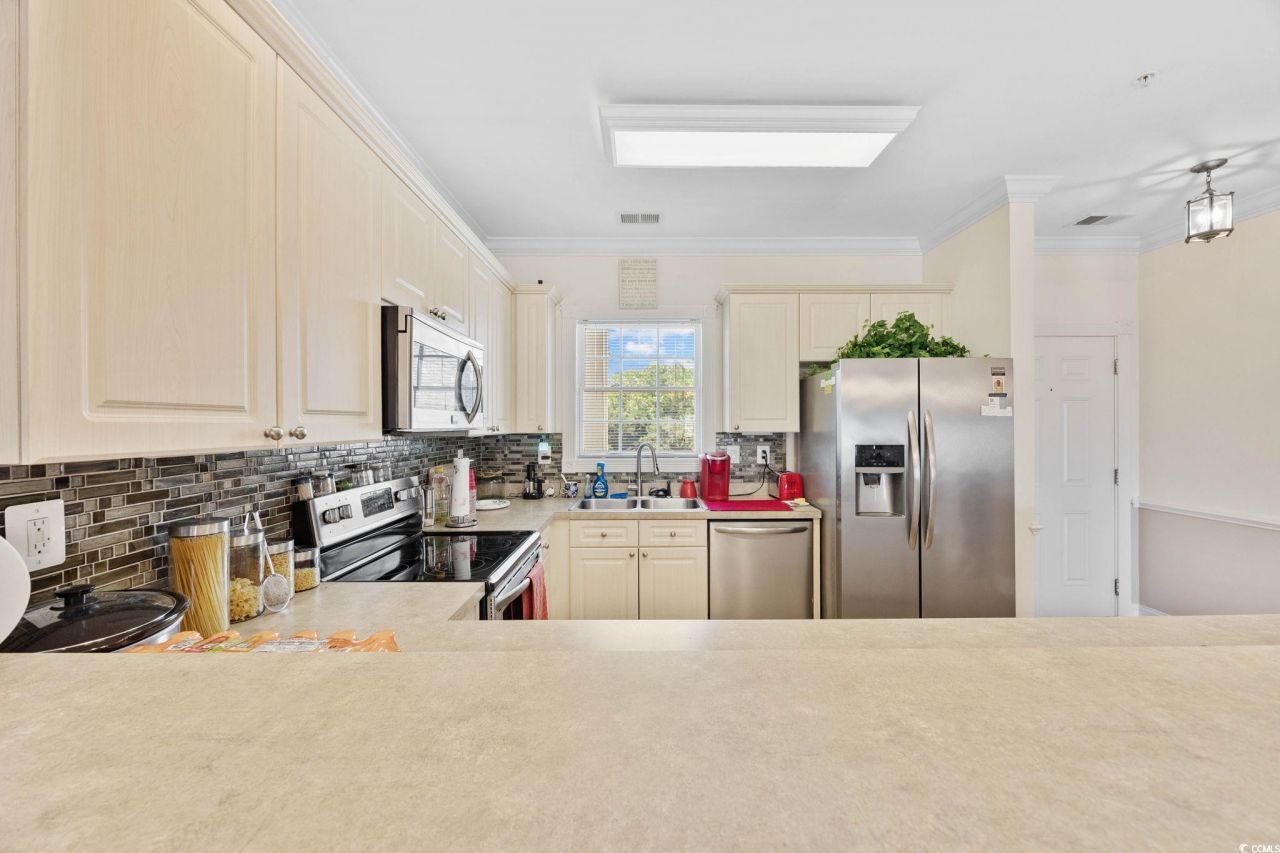 4855 Luster Leaf Circle Photo 6