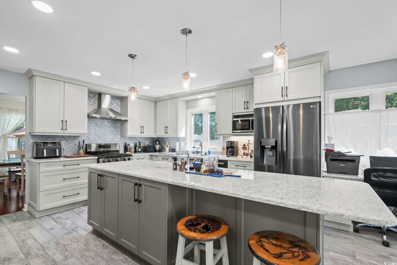 528 George Washington Trail Photo 13