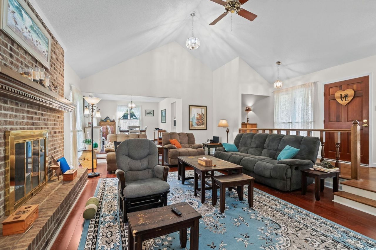 528 George Washington Trail Photo 4