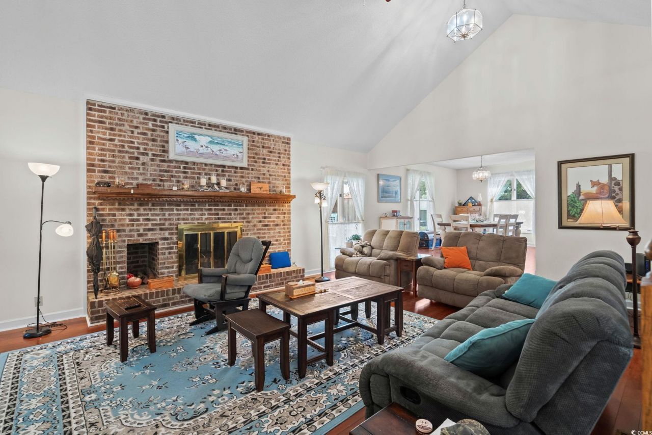 528 George Washington Trail Photo 7