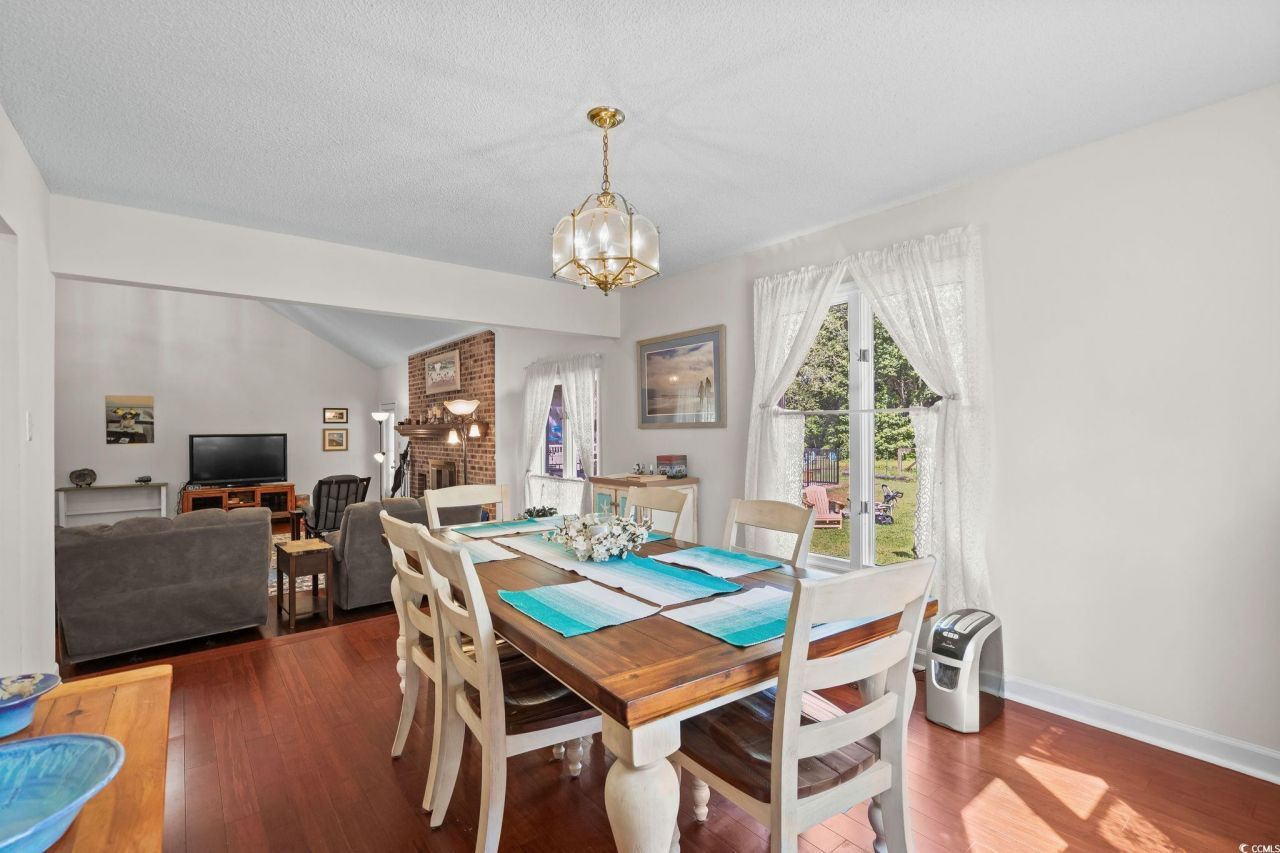 528 George Washington Trail Photo 9