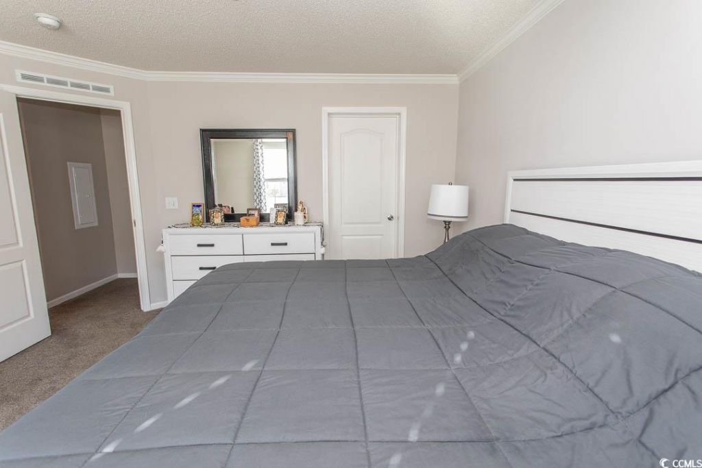 2064 Eastlynn Dr. Photo 17
