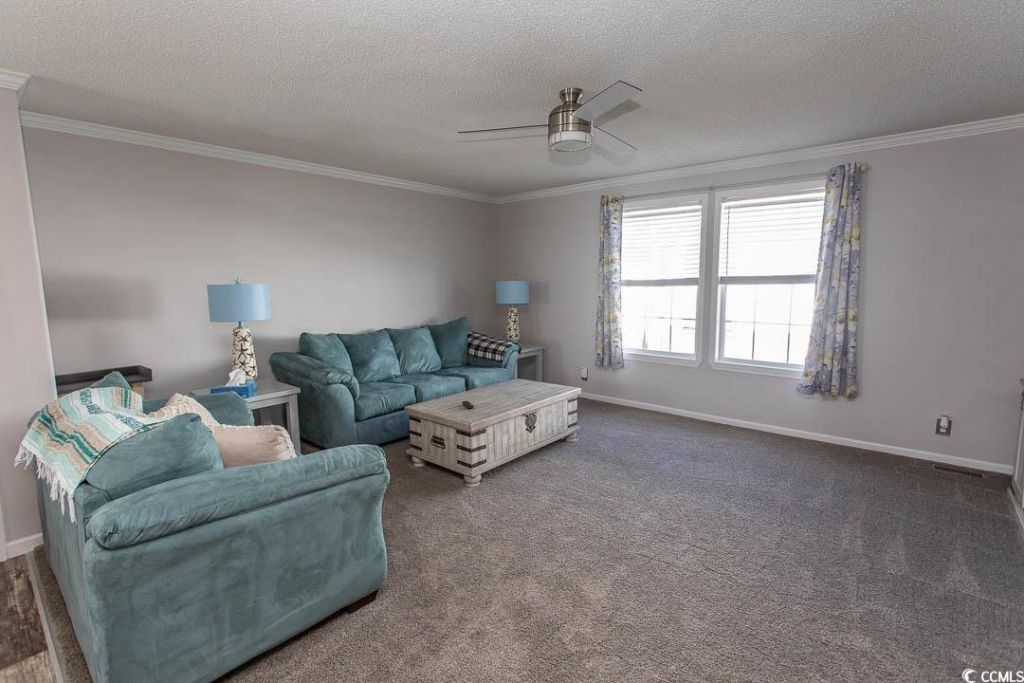 2064 Eastlynn Dr. Photo 6