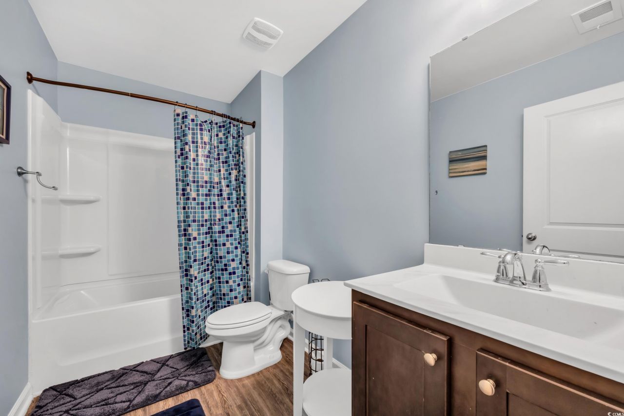 220 Forestbrook Cove Circle Photo 17