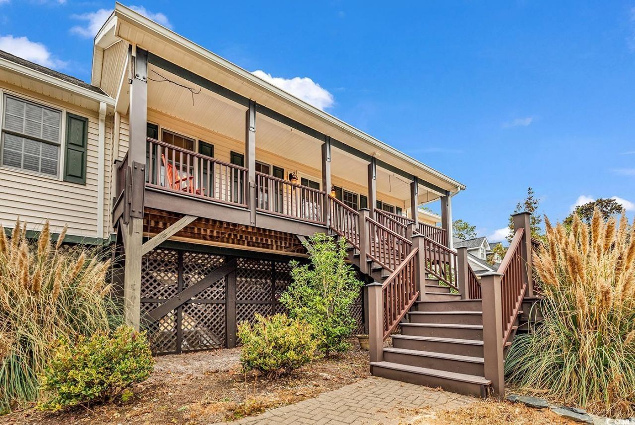 1870 Gray Oaks Dr. Photo 25