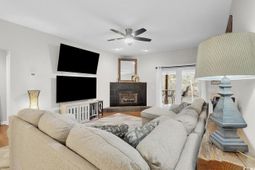 1870 Gray Oaks Dr. photo 4