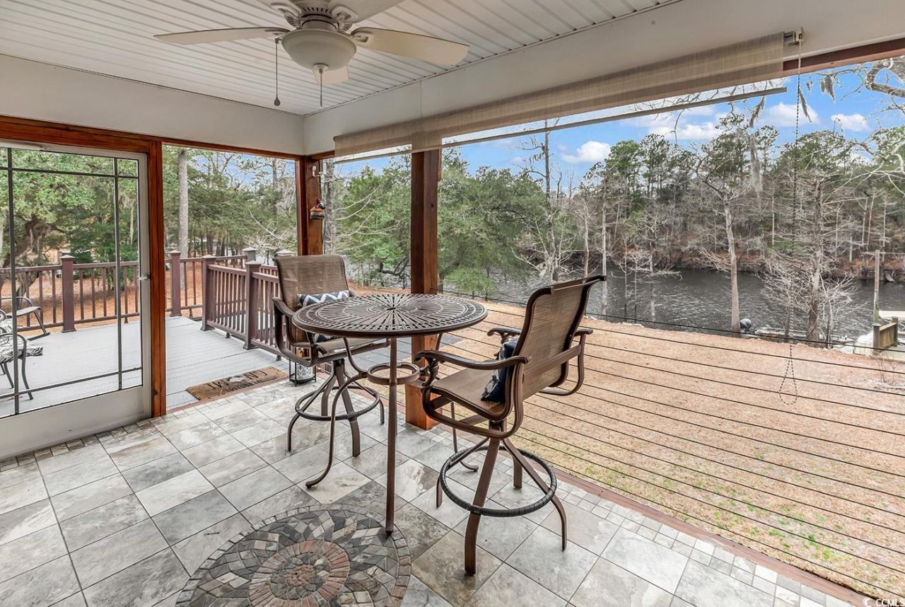1870 Gray Oaks Dr. Photo 30