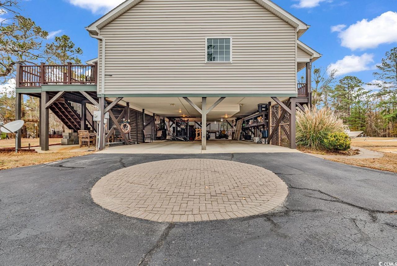 1870 Gray Oaks Dr. Photo 33