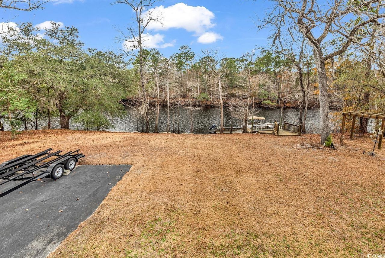 1870 Gray Oaks Dr. Photo 35