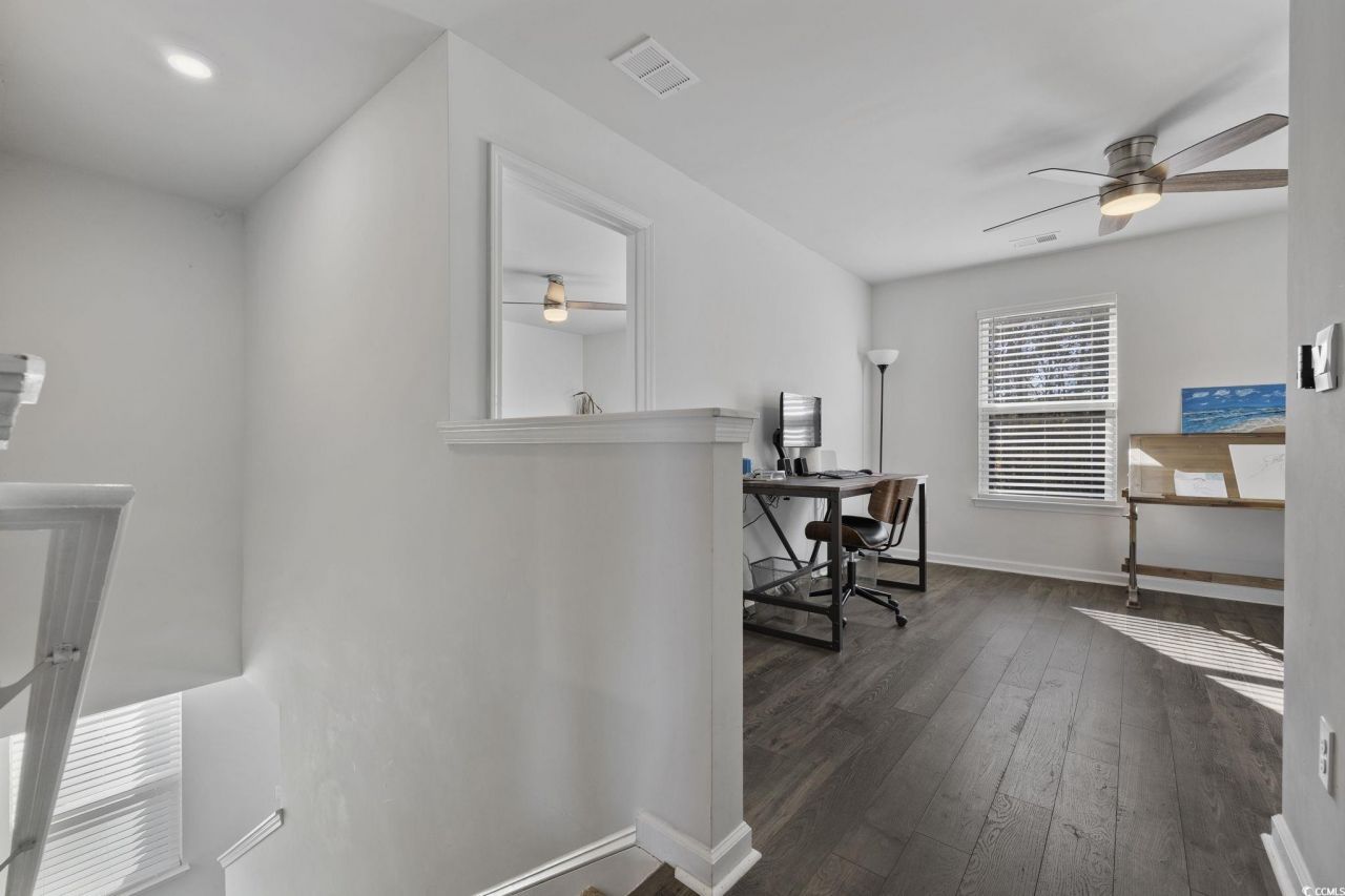 2933 Pegasus Place Photo 32