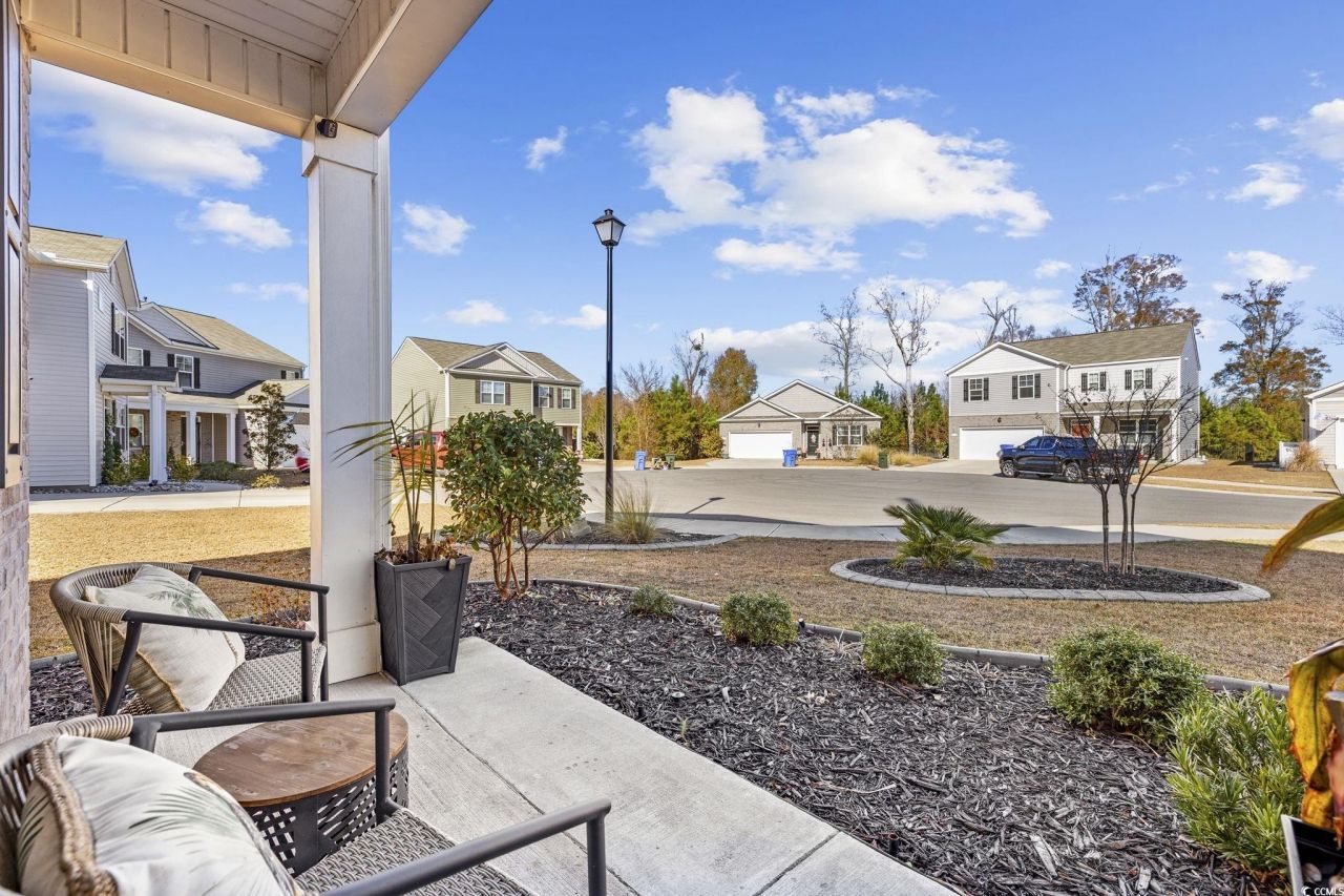 2933 Pegasus Place Photo 5