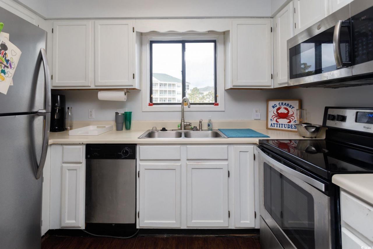 305 N Hillside Dr. Photo 22