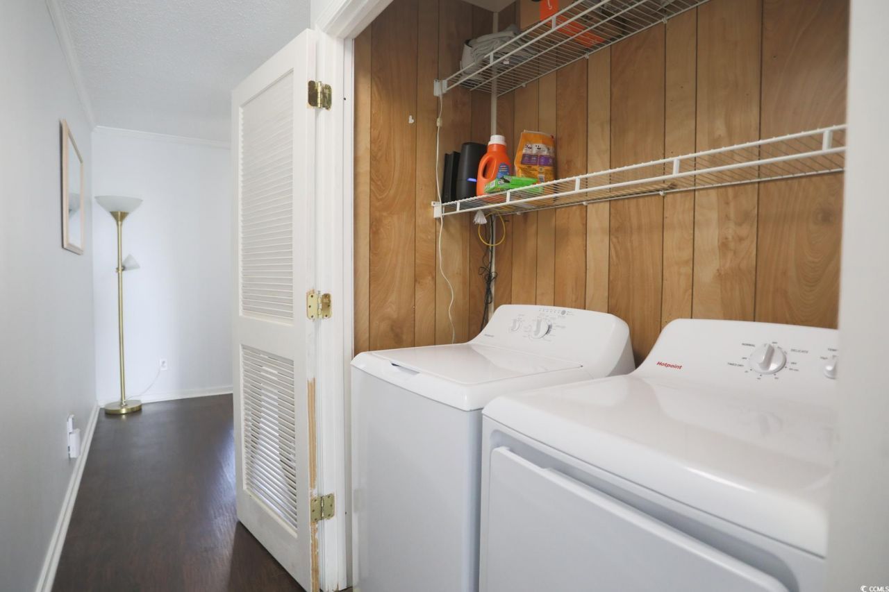 305 N Hillside Dr. Photo 25