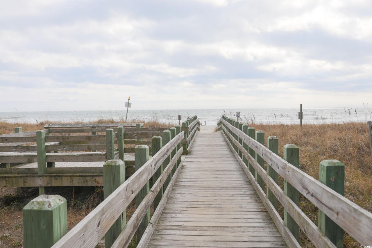 305 N Hillside Dr. Photo 34