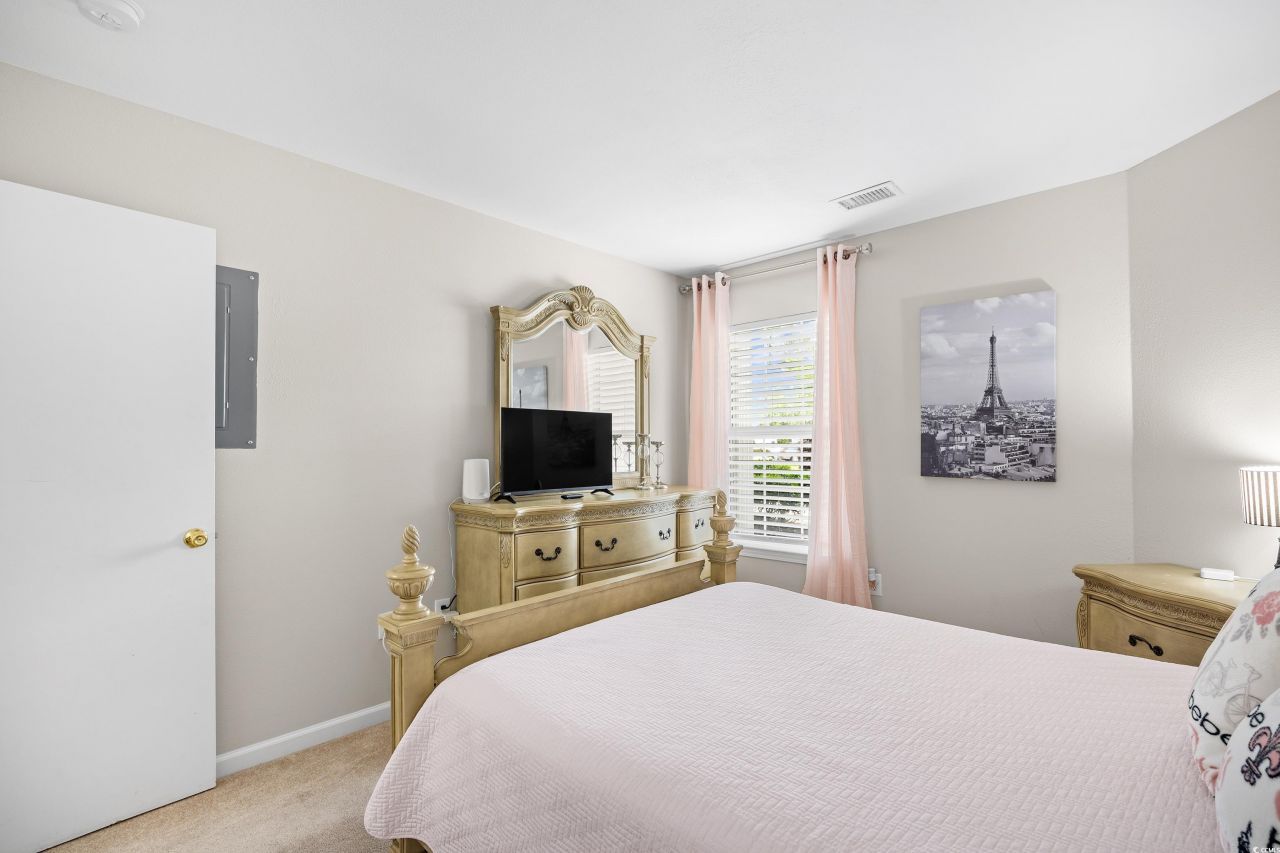 1204 River Oak Dr. Photo 22