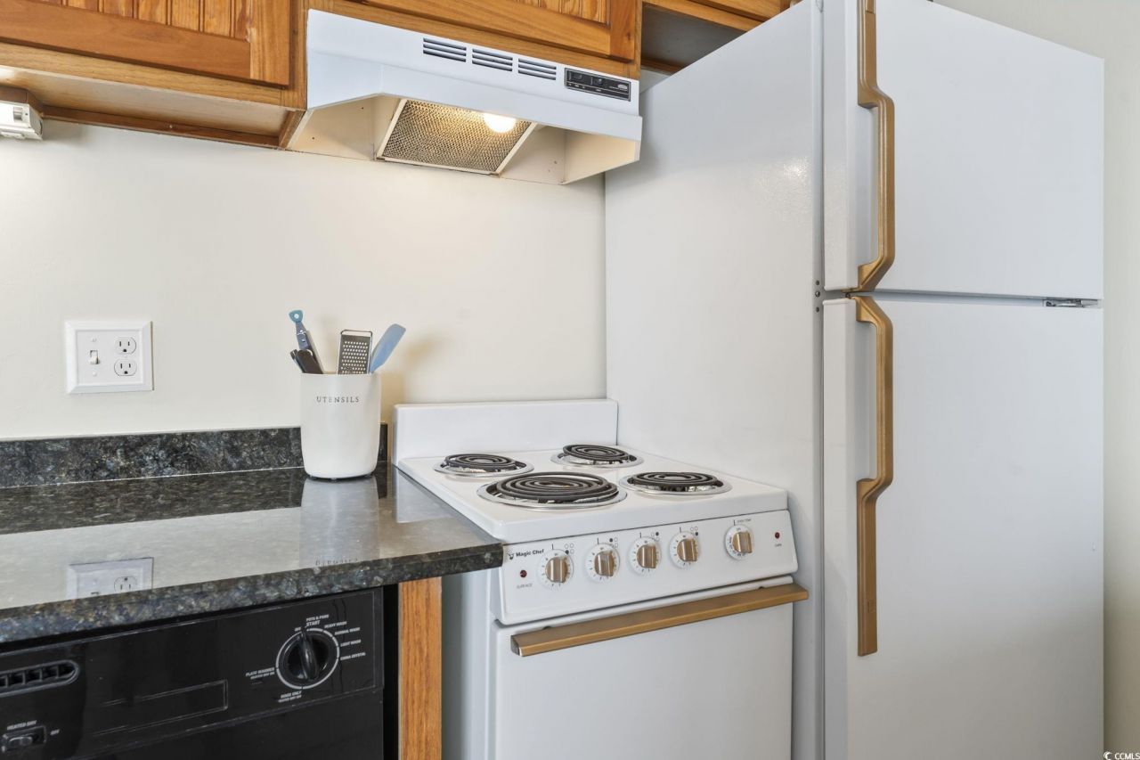 5523 North Ocean Blvd. Photo 16